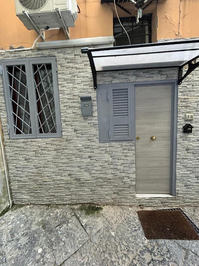 Mini House Vicoletto Pontenuovo 41 Apartment Naples Luaran gambar