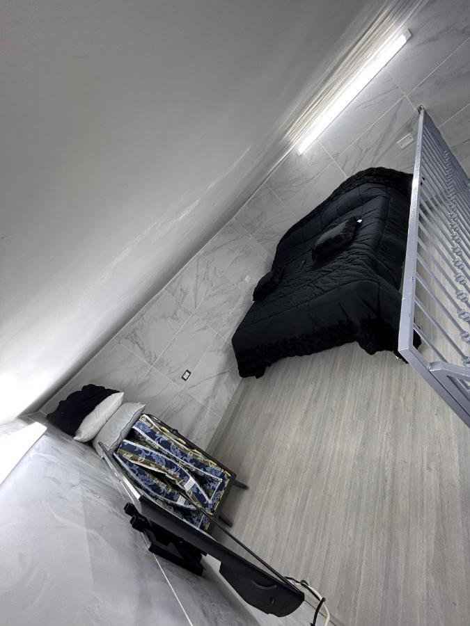 Mini House Vicoletto Pontenuovo 41 Apartment Naples Luaran gambar