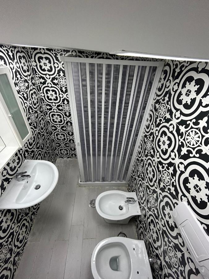 Mini House Vicoletto Pontenuovo 41 Apartment Naples Luaran gambar